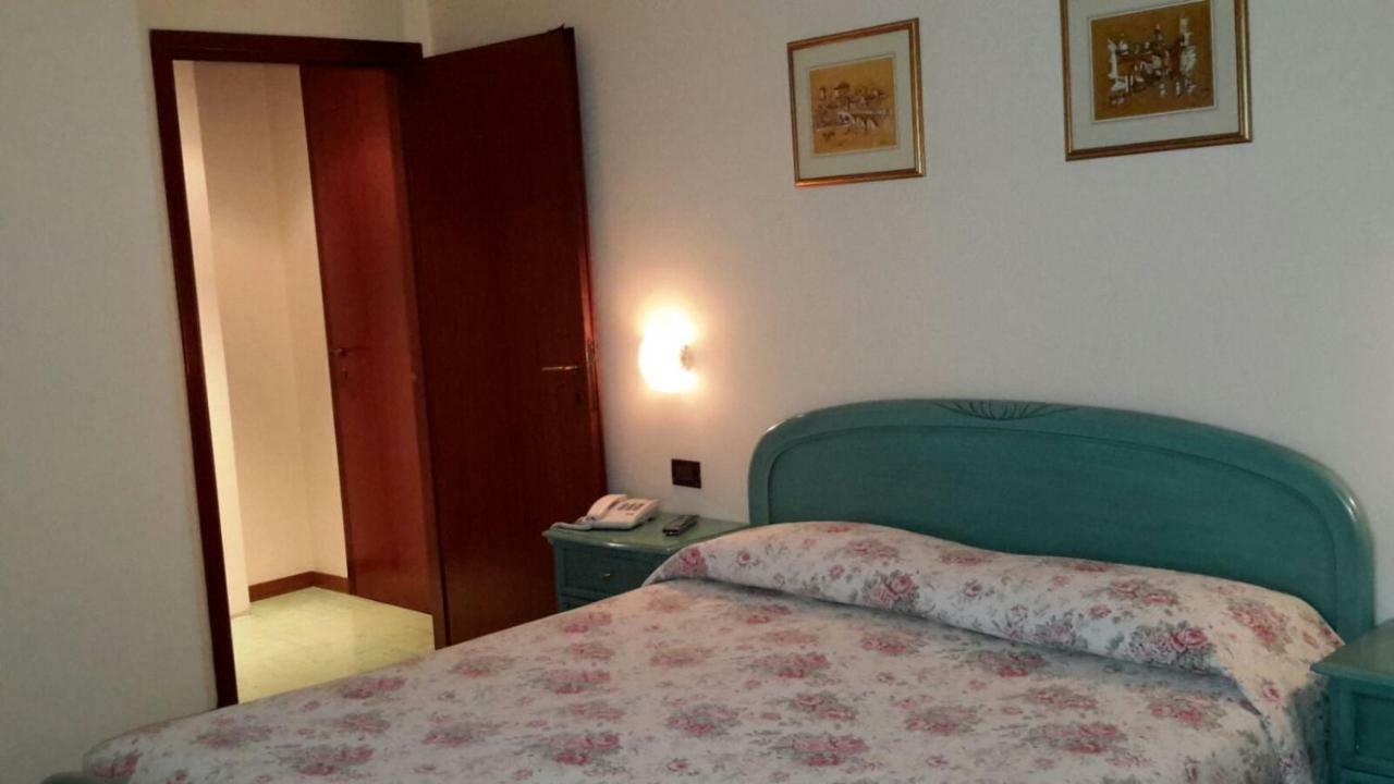 Hotel Sanson Vittorio Veneto Exteriér fotografie